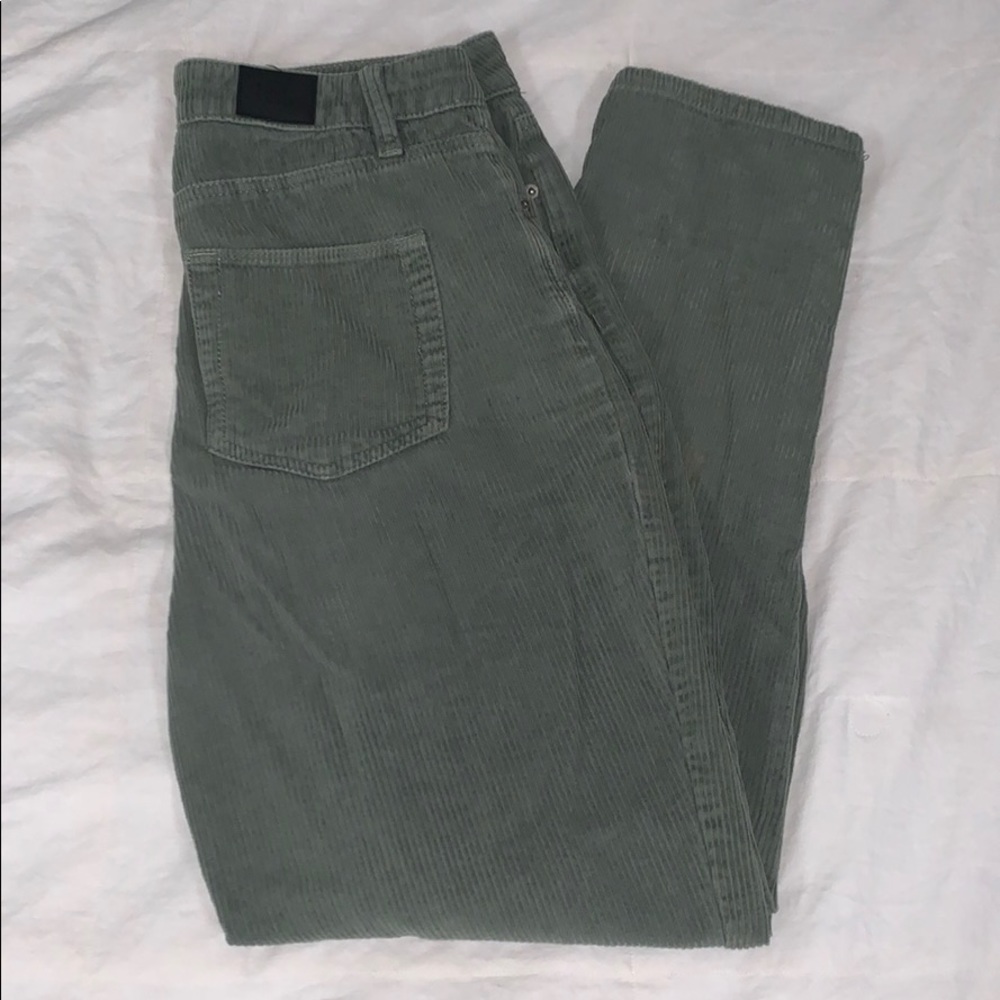 BDG Light Green corduroy Mom Jean